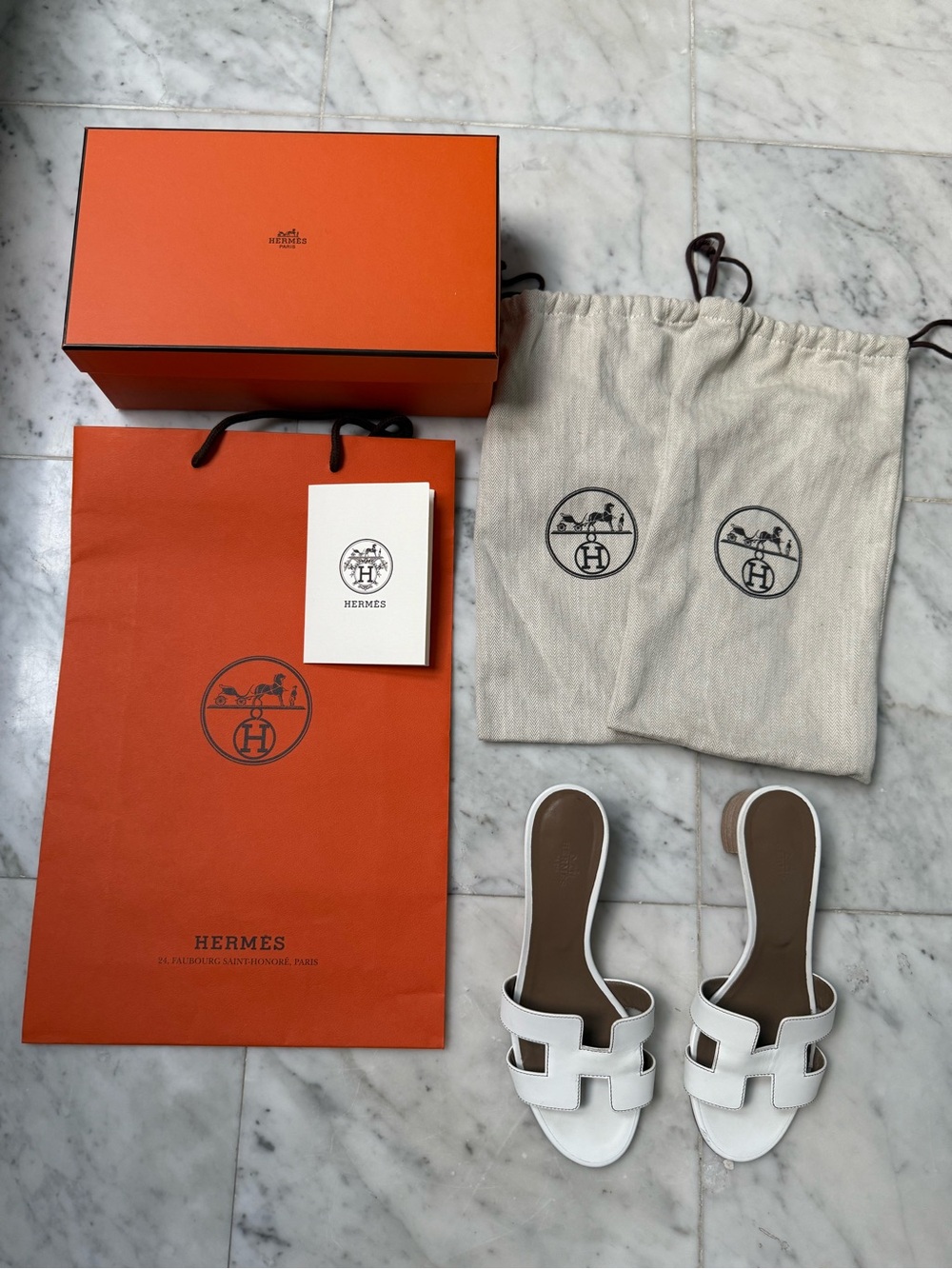 Authentic Hermes Oasis Sandal - Blanc, US 8 / 38.5 - Picture 1 of 7
